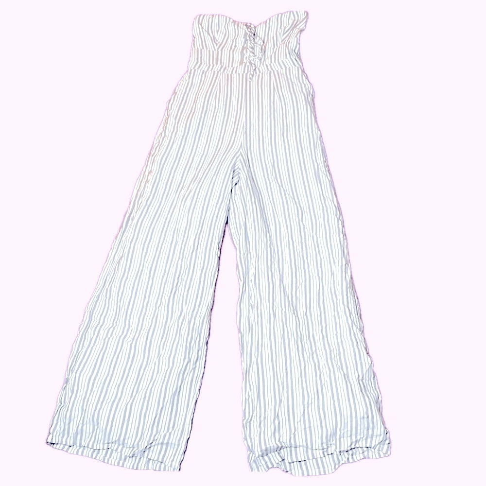 🌷ALI & Jay🌷 White Gray Striped Strapless Lace Up Jumpsuit With Pockets